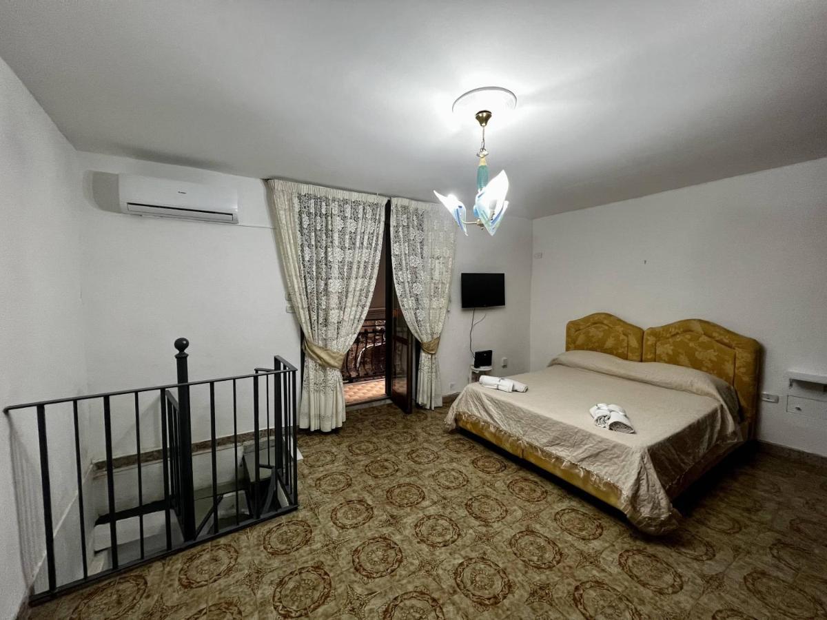 Willa Centro Storico Family Flat Neapol Zewnętrze zdjęcie